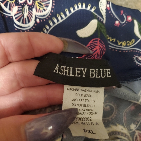 Flowy Pants - Picture 3 of 3